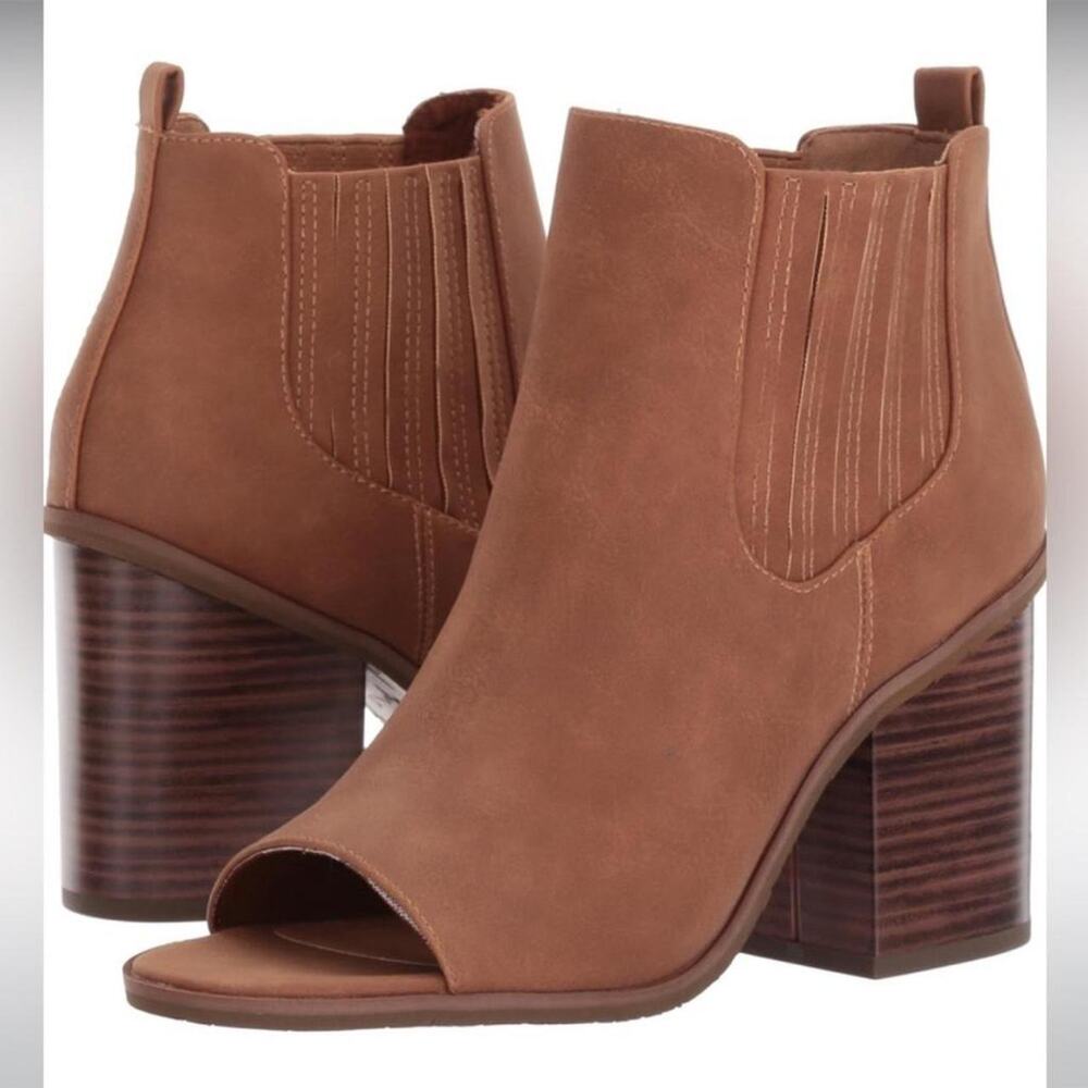 Tan leather ankle boots with